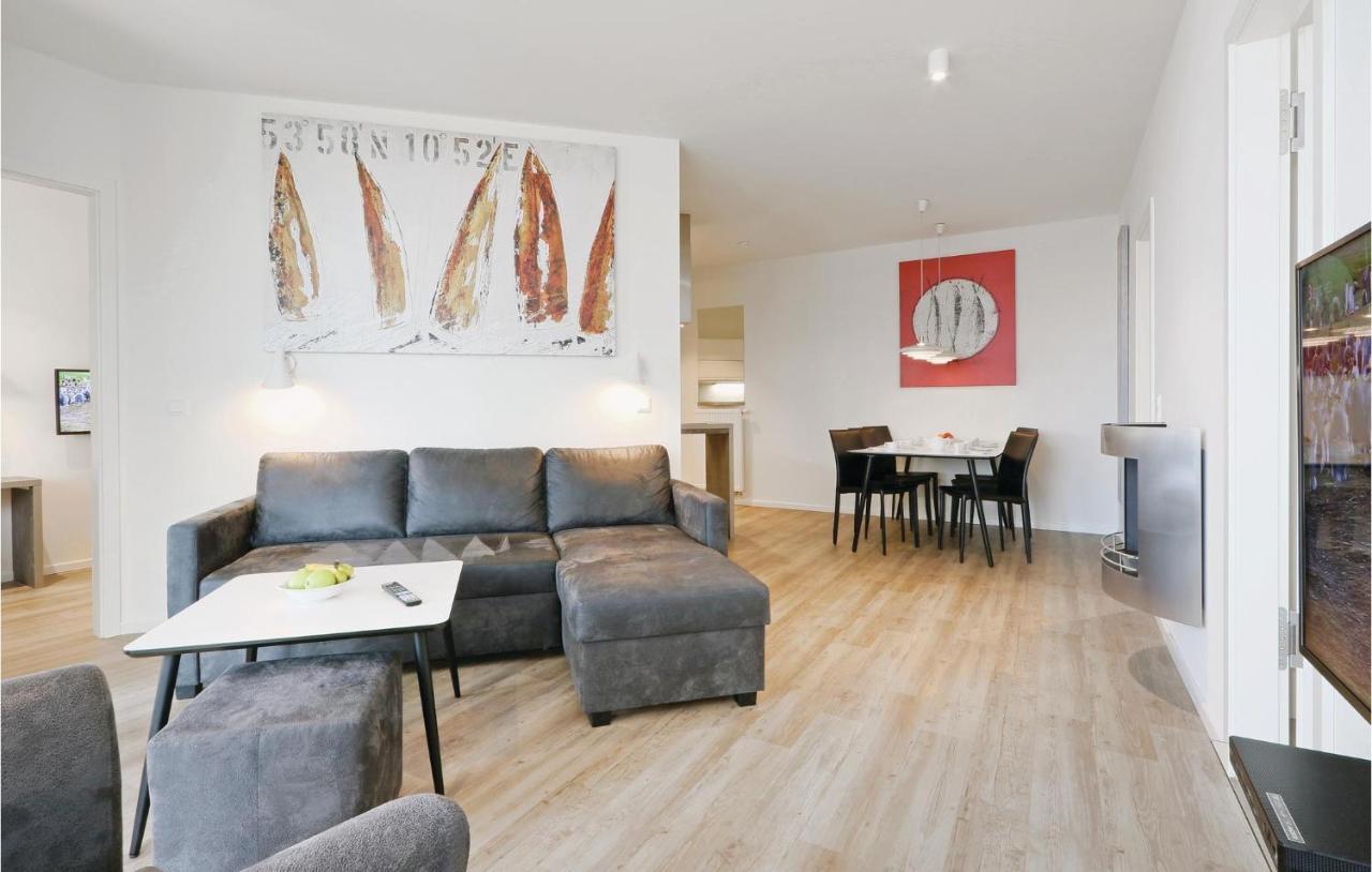 2 Bedroom Stunning Apartment In Luebeck Travemuende Eksteriør bilde